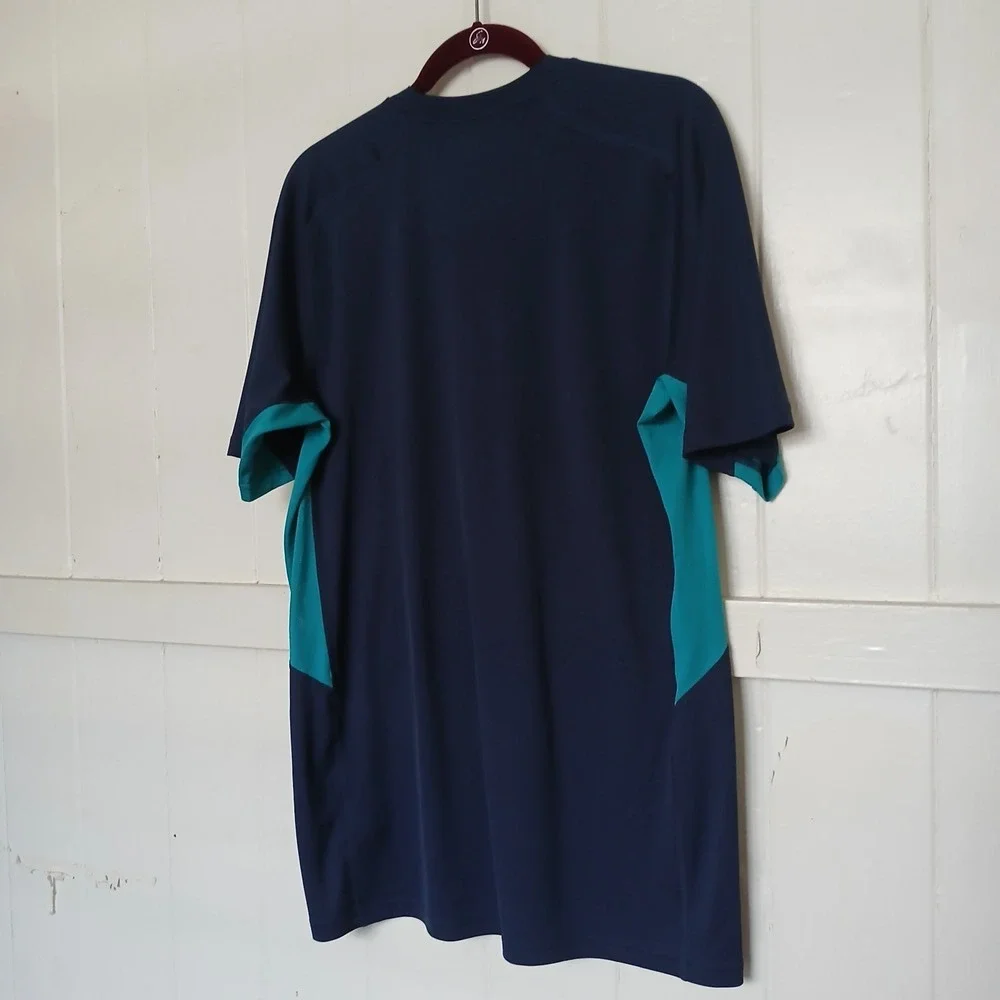 NIKE Shirt Dri-FIT Legacy Swoosh Logo Athletic Performance Men's‎ Medium Blue